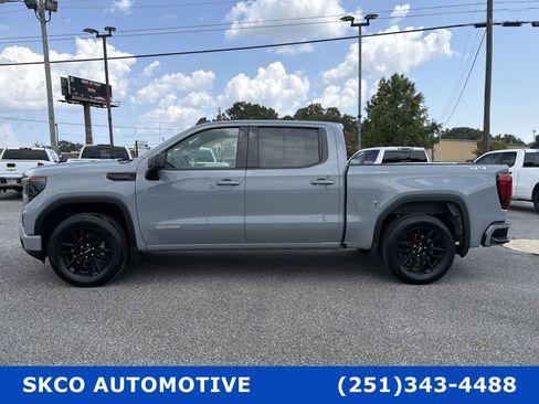 Used 2024 GMC Sierra 1500 Elevation AWD/4WD image 2