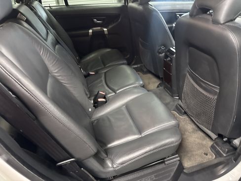 Used 2014 Volvo XC90 3.2 w/ Climate Package FWD image 14