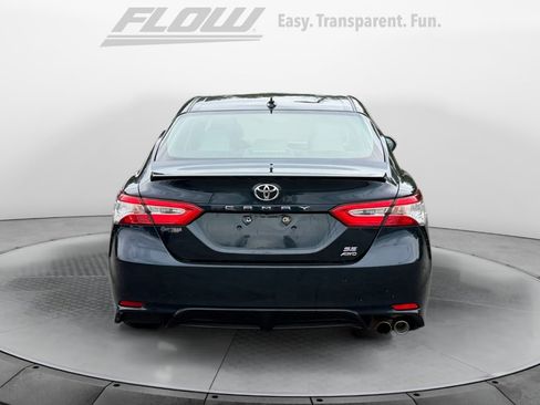 Used 2020 Toyota Camry SE AWD/4WD image 8