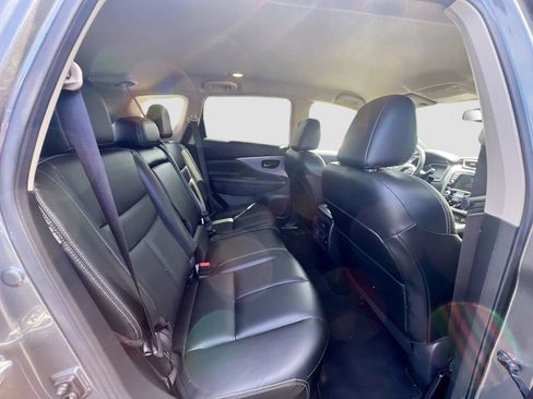 Used 2024 Nissan Murano SV image 29