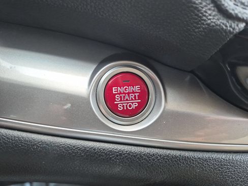 Used 2015 Honda CR-V EX image 16
