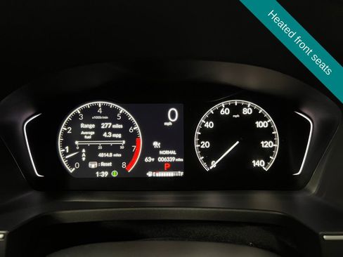 Used 2025 Honda Pilot Touring image 11