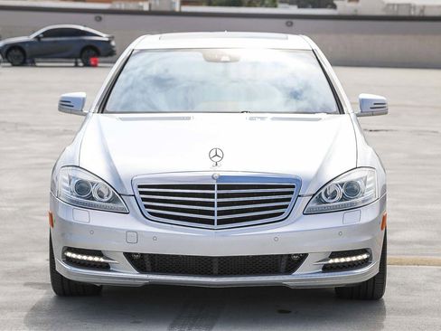 Used 2012 Mercedes-Benz S 550 image 2