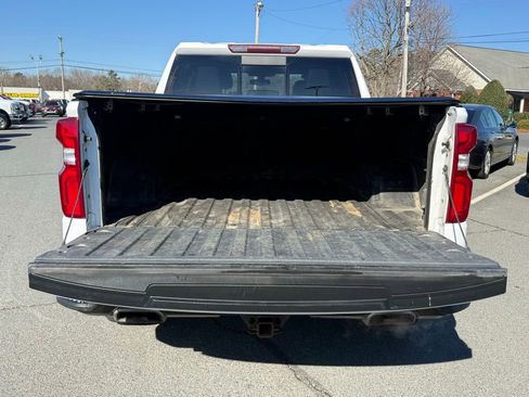 Used 2020 Chevrolet Silverado 1500 LT Trail Boss AWD/4WD image 5