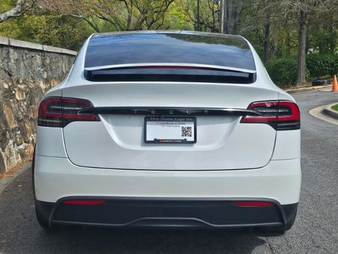 Used 2023 Tesla Model X AWD/4WD image 9