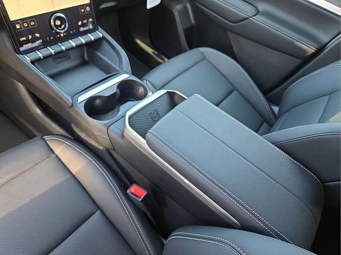 New 2026 GMC Terrain Elevation w/ Elevation Premium Package image 25