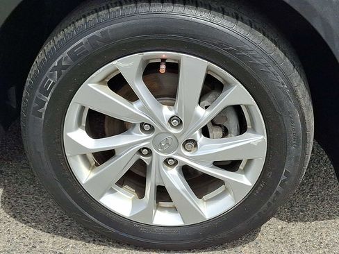 Used 2019 Hyundai Tucson SE w/ Cargo Package AWD/4WD image 9