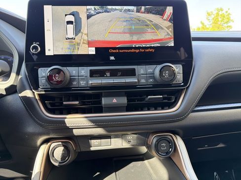 New 2026 Toyota Grand Highlander AWD Hybrid image 16