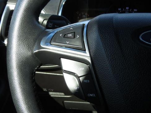 Used 2021 Ford Edge Titanium w/ Cargo Accessory Package FWD image 22