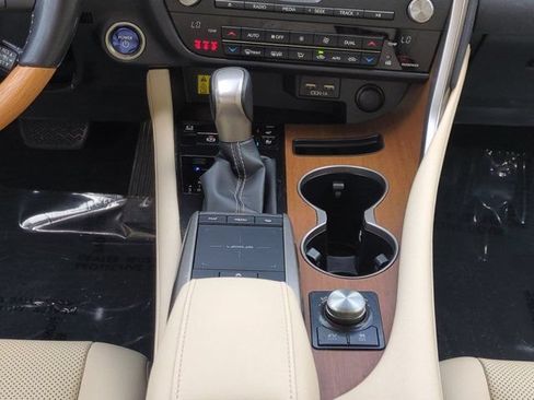 Certified 2021 Lexus RX 450h AWD w/ Premium Package image 18
