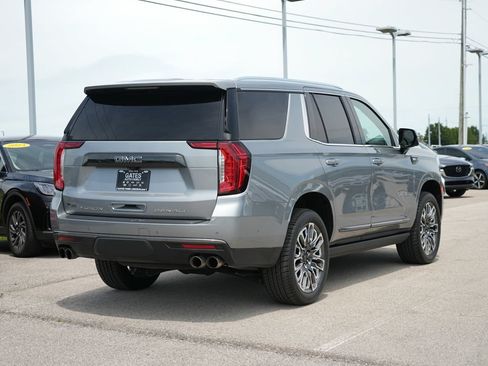 Used 2024 GMC Yukon Denali Ultimate AWD/4WD image 5