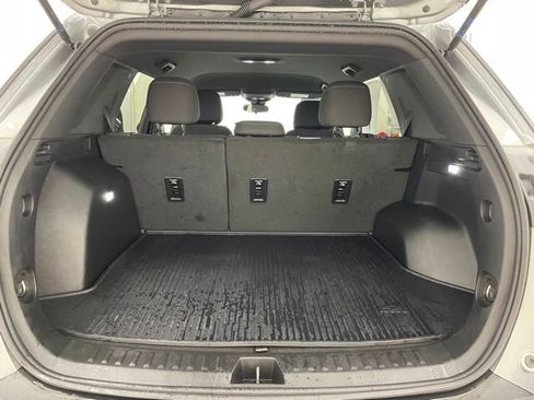 Used 2025 Chevrolet Equinox LT w/ Midnight Edition AWD/4WD image 13