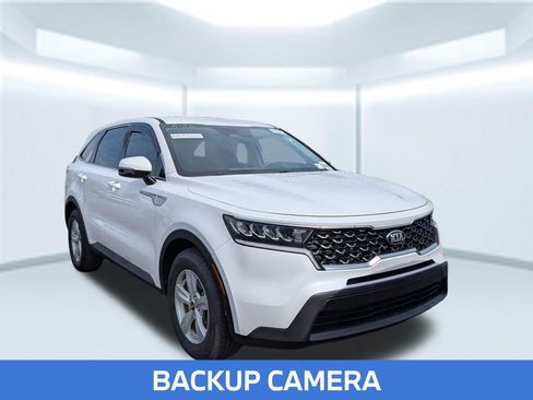 Used 2021 Kia Sorento LX FWD image 6