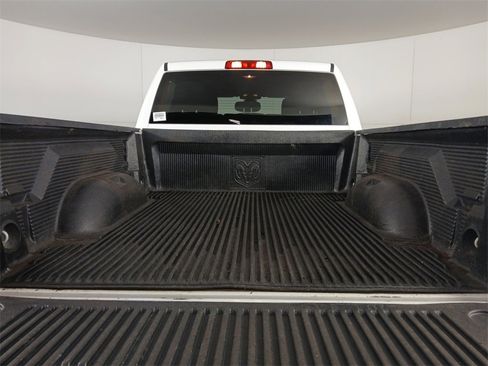 Used 2021 RAM 2500 Big Horn w/ Level 1 Equipment Group image 9