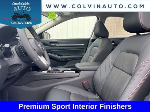 New 2025 Nissan Altima 2.5 SR w/ SR Premium Package image 15