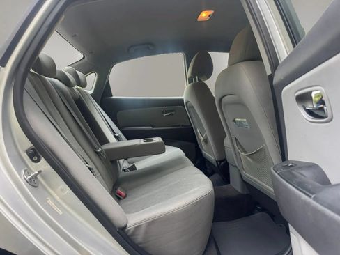 Used 2010 Hyundai Elantra GLS FWD image 15
