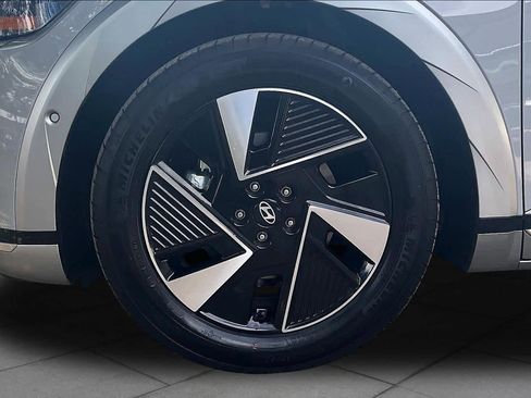 Certified 2026 Hyundai Ioniq 5 Limited RWD image 10