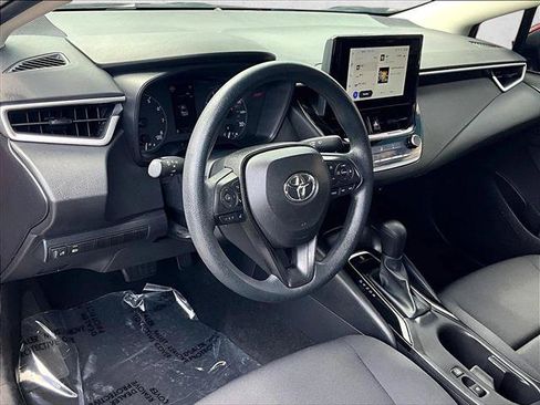 Used 2024 Toyota Corolla LE FWD image 14