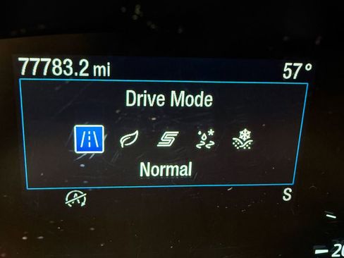 Used 2020 Ford Escape SE AWD/4WD image 26