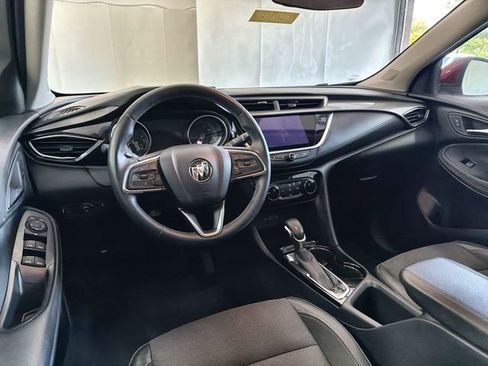 Certified 2021 Buick Encore GX Preferred w/ Sport Touring Package FWD image 17