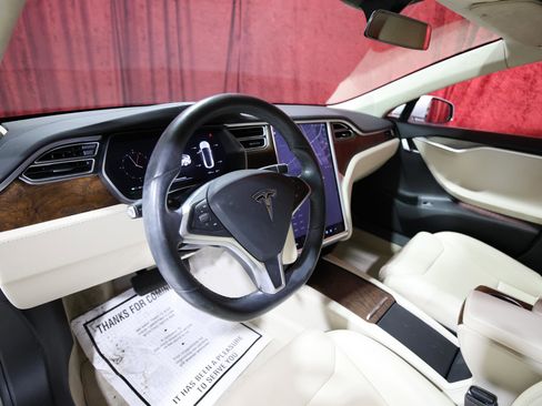 Used 2017 Tesla Model S 75 image 12