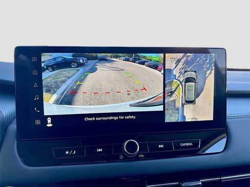 New 2026 Mitsubishi Outlander SE image 14