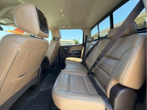 Used 2018 GMC Sierra 3500 Denali w/ Duramax Plus Package AWD/4WD image 11