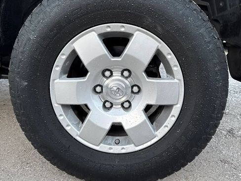 Used 2008 Toyota FJ Cruiser 4WD image 19