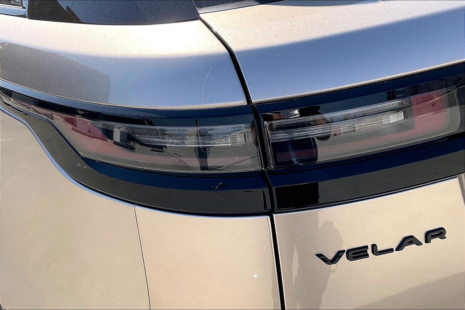 New 2026 Land Rover Range Rover Velar S AWD/4WD image 8