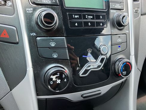 Used 2011 Hyundai Sonata GLS w/ Popular Equipment Pkg 2 FWD image 22