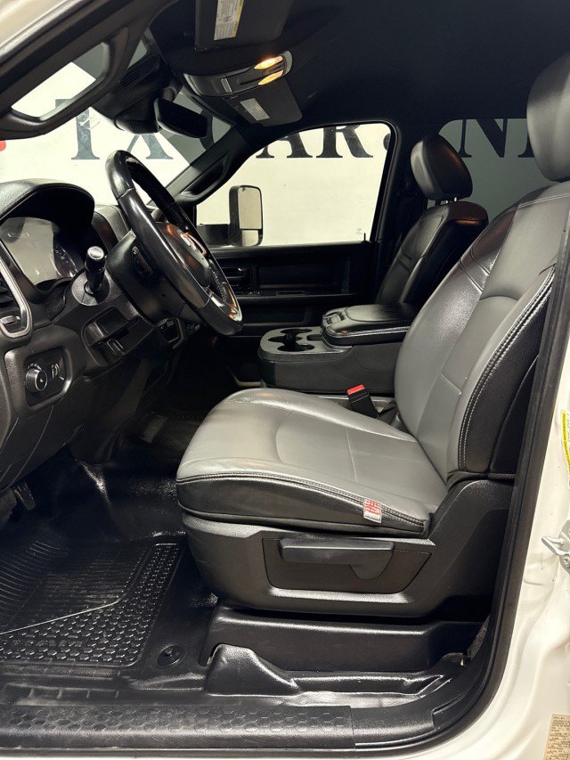 Used 2022 RAM 5500 Tradesman w/ Safety Group AWD/4WD image 31