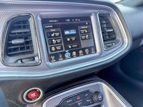 Used 2015 Dodge Challenger SRT Hellcat image 24