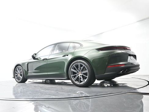 Certified 2025 Porsche Panamera RWD image 48