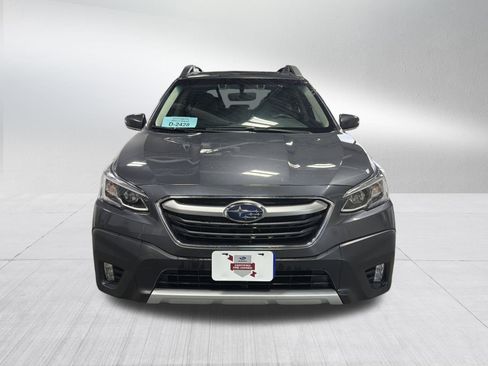 Certified 2022 Subaru Outback Limited image 2