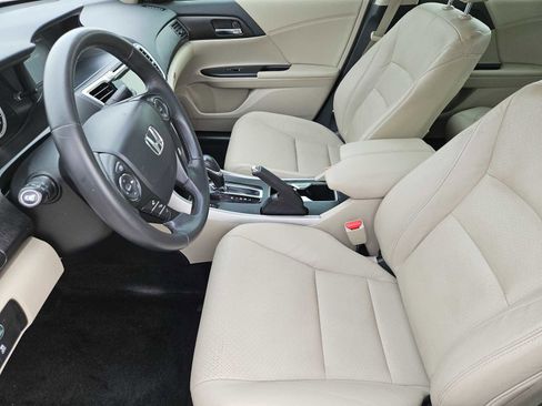 Used 2015 Honda Accord EX-L image 12