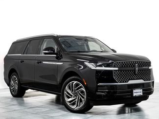 Used 2025 Lincoln Navigator L Reserve AWD/4WD video 1