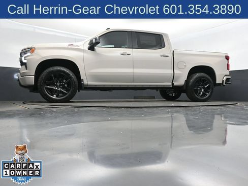 Used 2026 Chevrolet Silverado 1500 RST w/ All Star Edition Plus AWD/4WD image 39