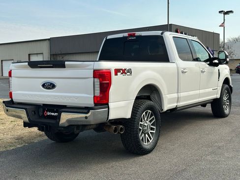 Used 2019 Ford F250 Lariat w/ Lariat Ultimate Package AWD/4WD image 7