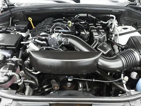 Used 2023 Dodge Durango GT AWD/4WD image 35
