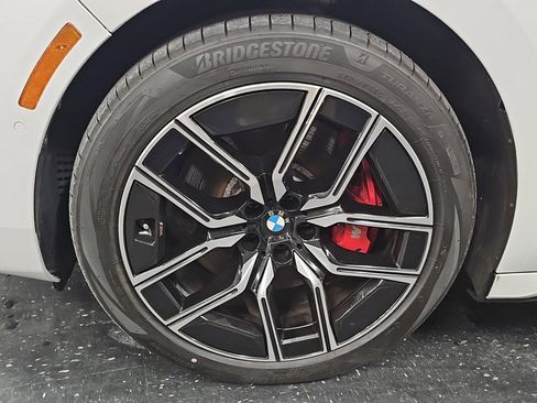 Used 2024 BMW 760i xDrive 760i xDrive image 10