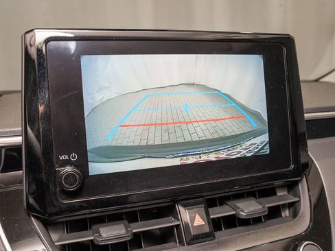 Used 2023 Toyota Corolla LE image 13