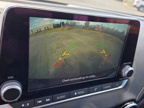 Used 2022 Nissan Sentra SV image 21