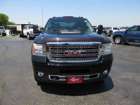 Used 2014 GMC Sierra 3500 Denali AWD/4WD image 11