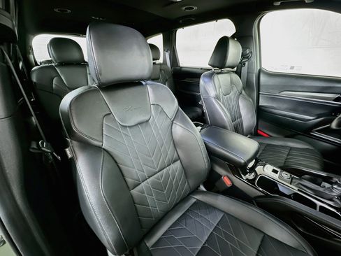 Used 2024 Kia Telluride EX X-Line AWD/4WD image 30