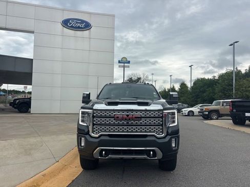 Used 2022 GMC Sierra 2500 Denali w/ Denali Ultimate Package AWD/4WD image 8
