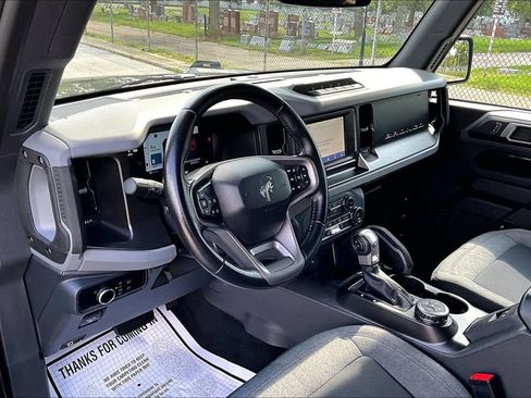 Used 2023 Ford Bronco Big Bend w/ Sasquatch Package AWD/4WD image 13