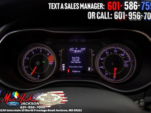 Used 2019 Jeep Cherokee Latitude Plus image 14