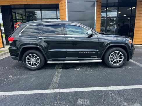 Used 2014 Jeep Grand Cherokee Limited w/ Luxury Group II RWD image 2