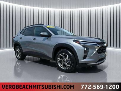 Used 2025 Chevrolet Trax LT