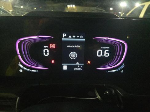 Used 2025 Kia Telluride S image 6